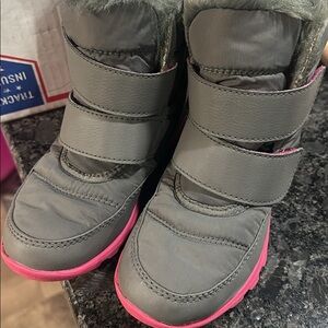 Girls Sorel winter boot size 13
